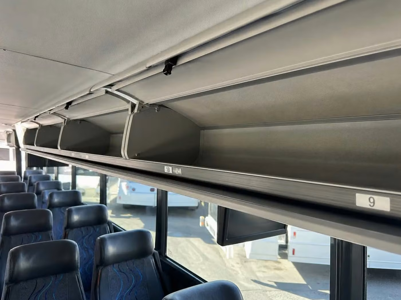 jeffersonville 18 passenger minibus overhead storage