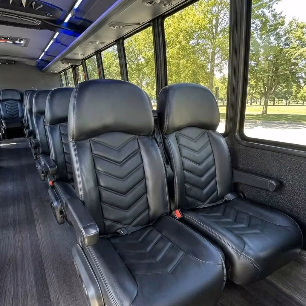 jeffersonville 28 passenger minibus seating