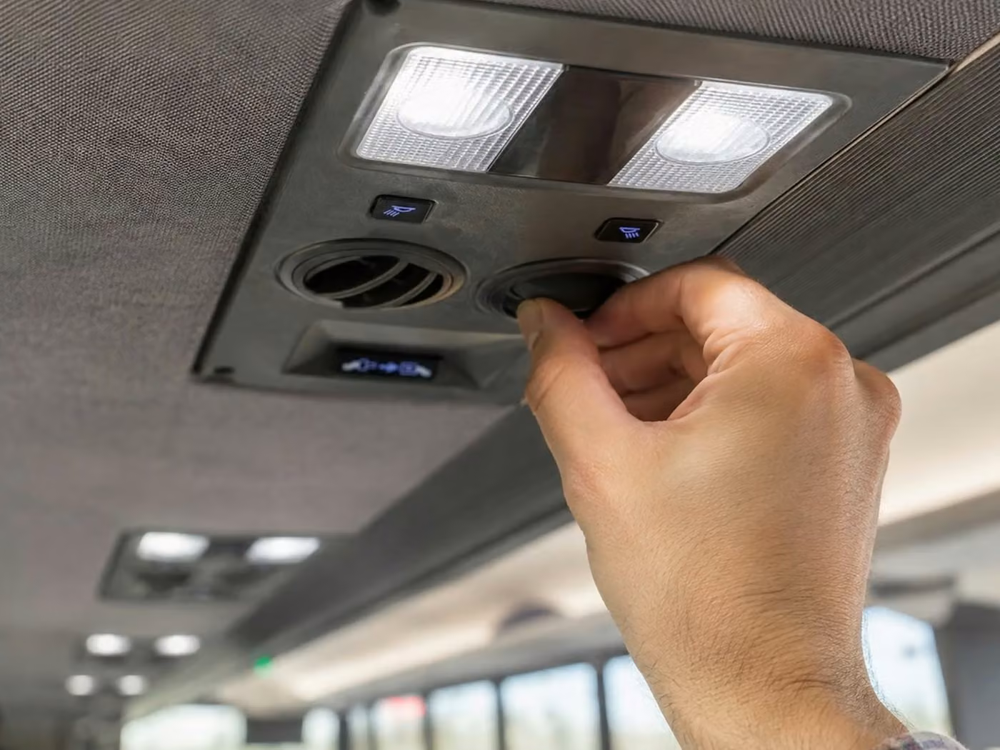 jeffersonville 30 passenger minibus air conditioning