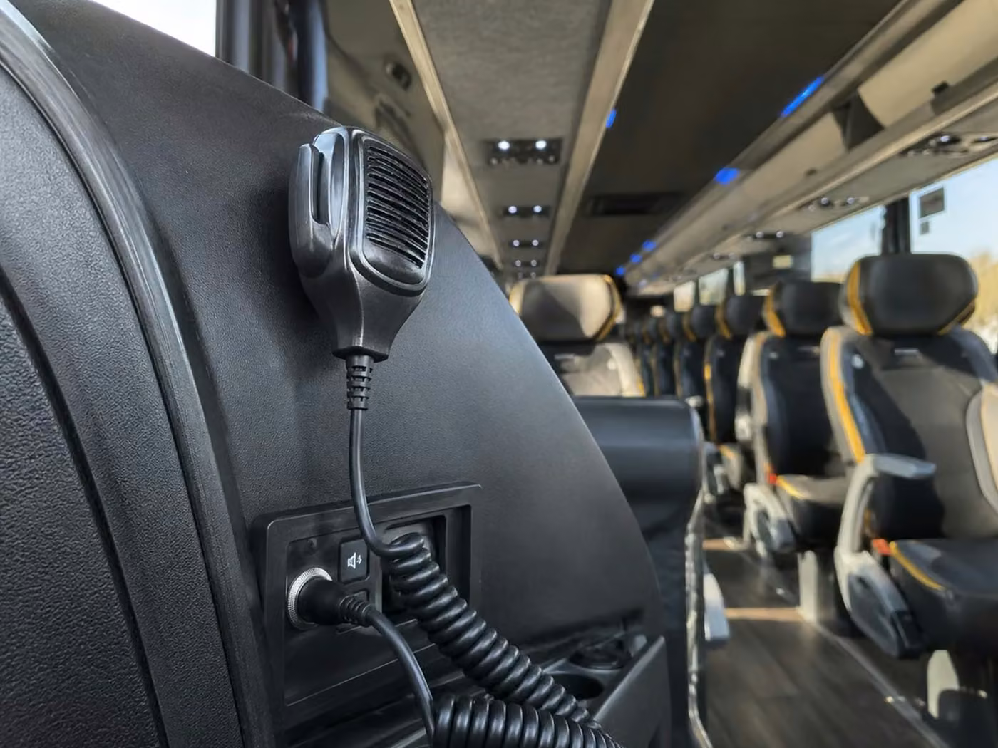 jeffersonville 56 passenger charter bus pa system