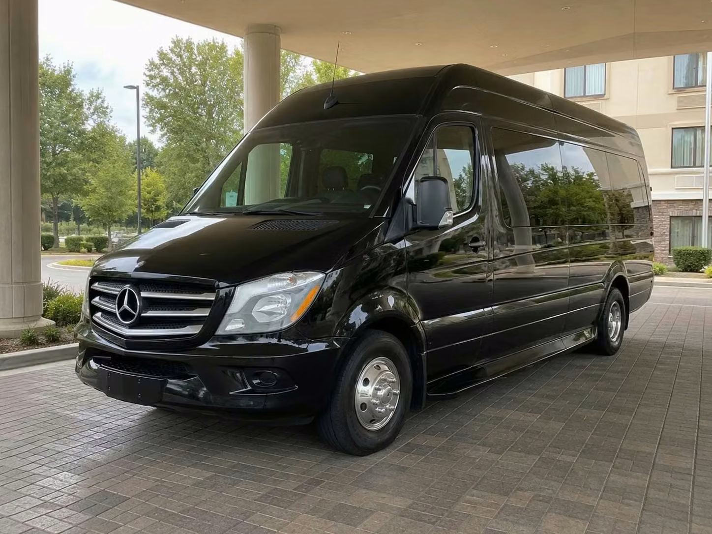 jeffersonville sprinter van rental with driver tinted windows