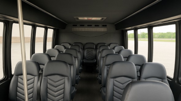 jeffersonville 35 passenger minibus rental